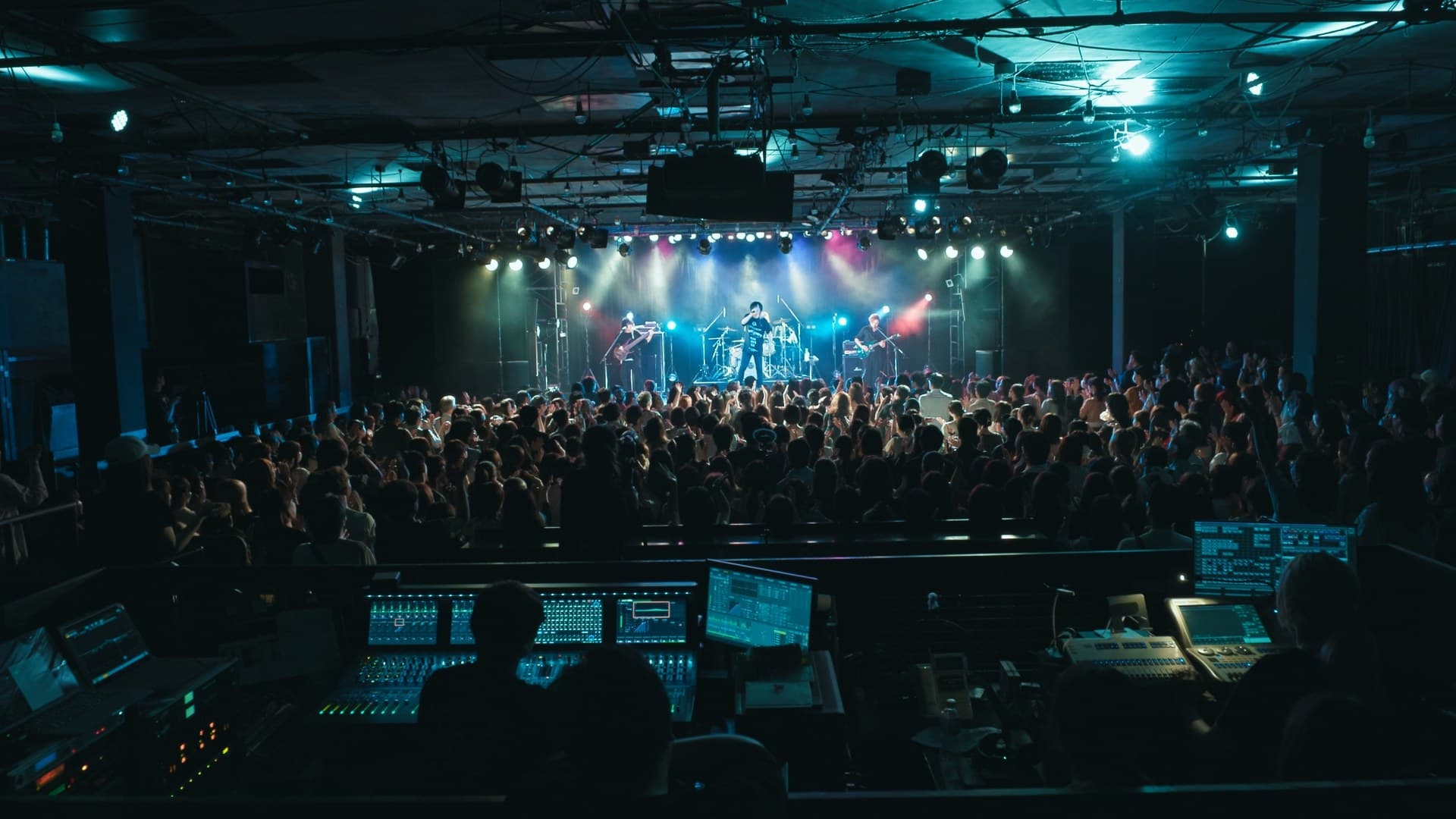 橋川聖「TOKYO WARM UP GIGS 2025」— EBISU LIQUIDROOM